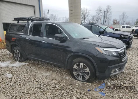 2019 Honda Ridgeline Rtl z USA, uszkodzony, nr VIN 5FPYK3F75KB001496